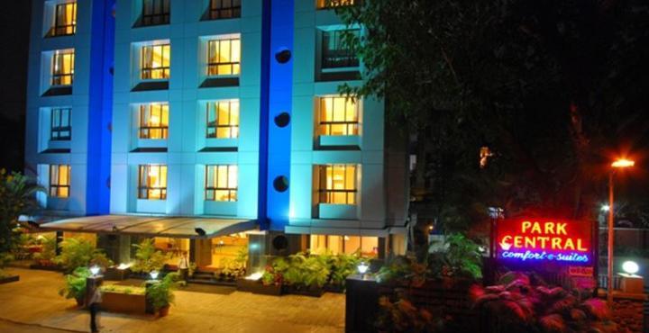 Hotel Park Central Koregaon Park Pune Bagian luar foto