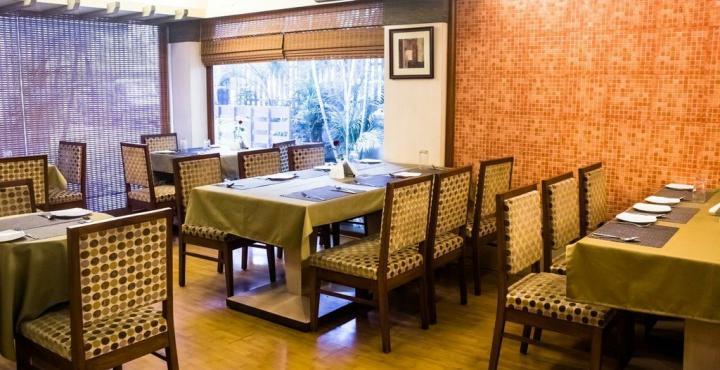 Hotel Park Central Koregaon Park Pune Bagian luar foto