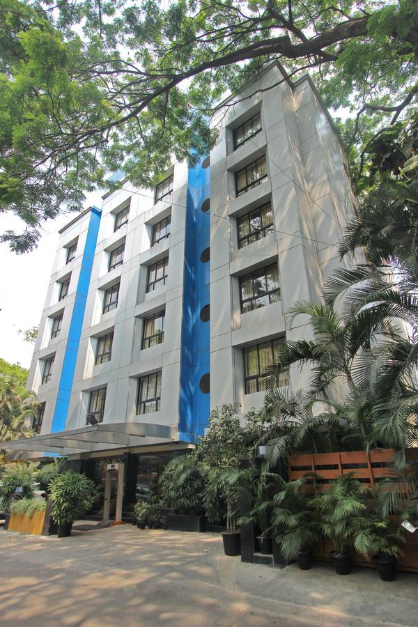 Hotel Park Central Koregaon Park Pune Bagian luar foto
