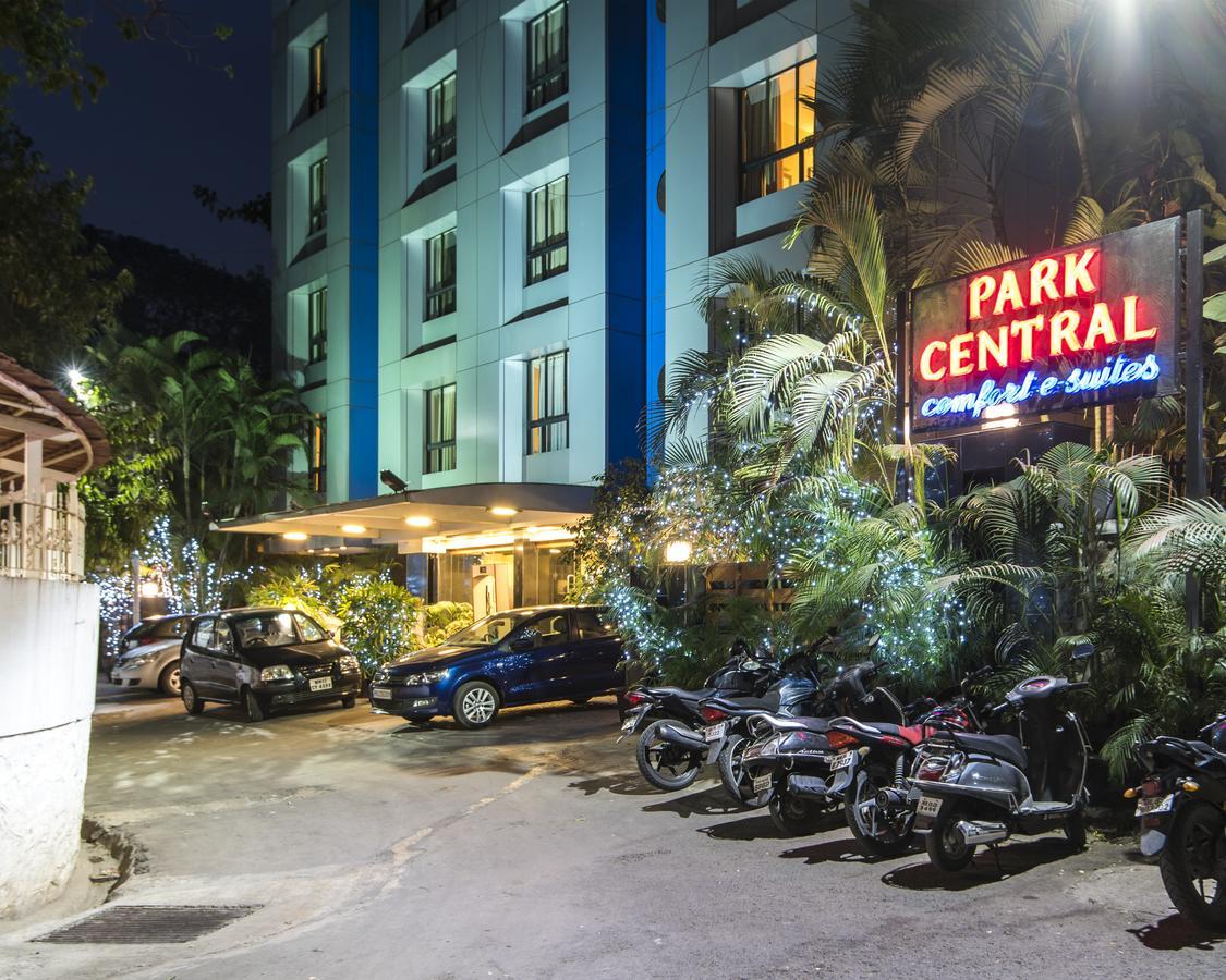 Hotel Park Central Koregaon Park Pune Bagian luar foto